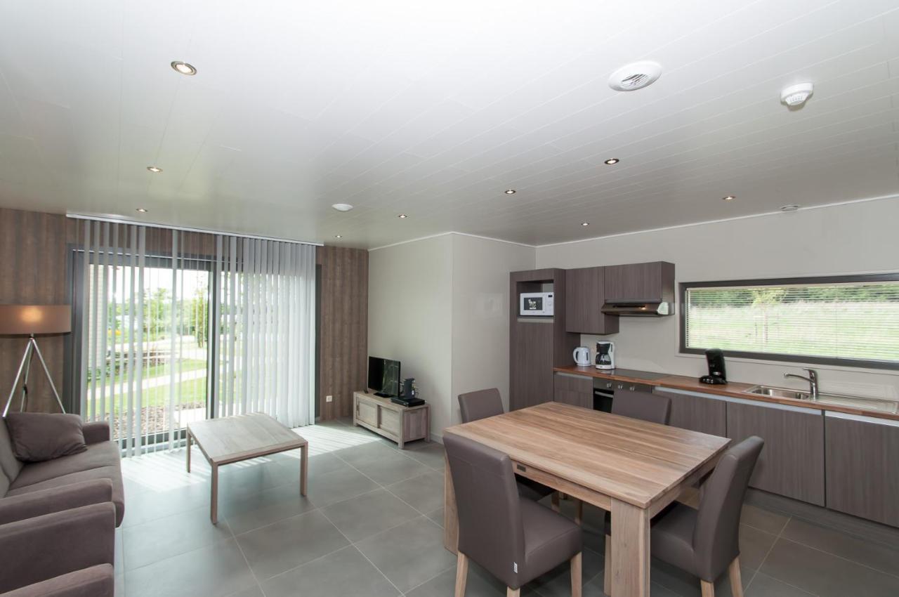 Golden Lakes Village Ardennes Boussu-lez-Walcourt Exterior foto